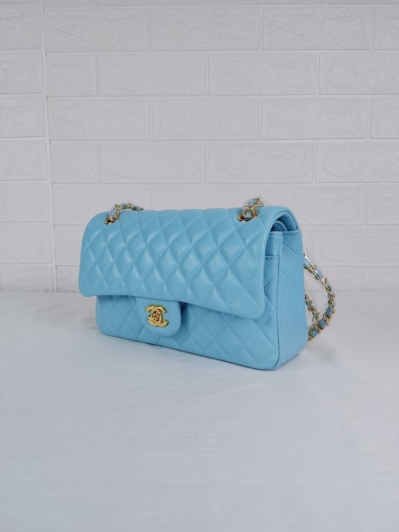 Anum Bags CHL CLASSIC MEDIUM LAMBSKIN FLAP BAG LIGHT BLUE GOLD 25CM