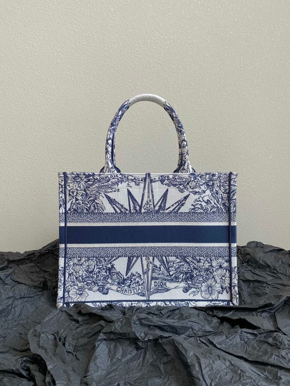 Ezyycart Bags DIR MEDIUM BOOK TOTE WHITE BLUE REEVE D'INFINI EMBROIDERY 36CM