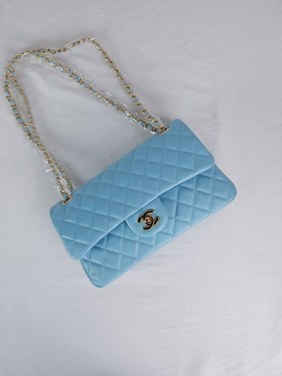Anum Bags CHL CLASSIC MEDIUM LAMBSKIN FLAP BAG LIGHT BLUE GOLD 25CM