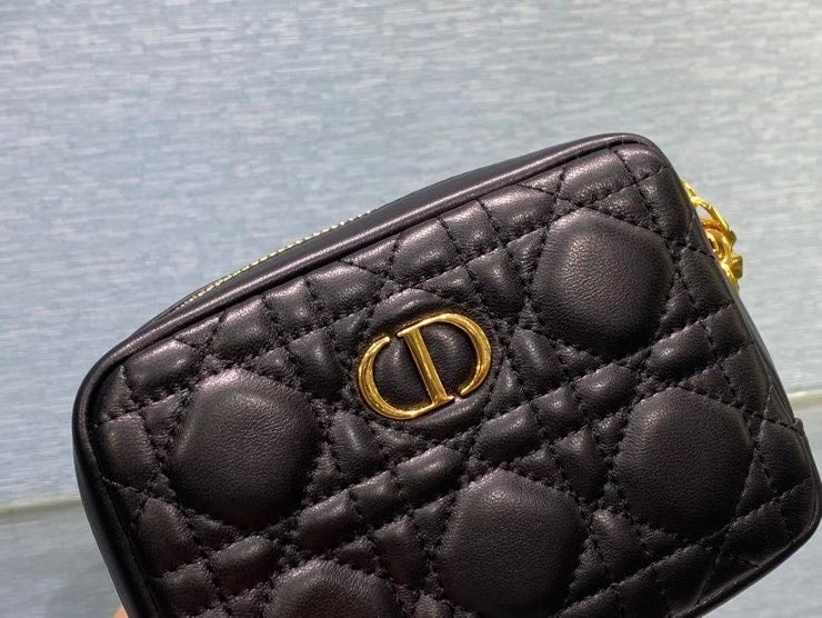 Ezyycart Bags dir SMALL CARO ZIPPED POUCH BLACK CANNAGE LAMBSKIN S5045UNSQ M900
