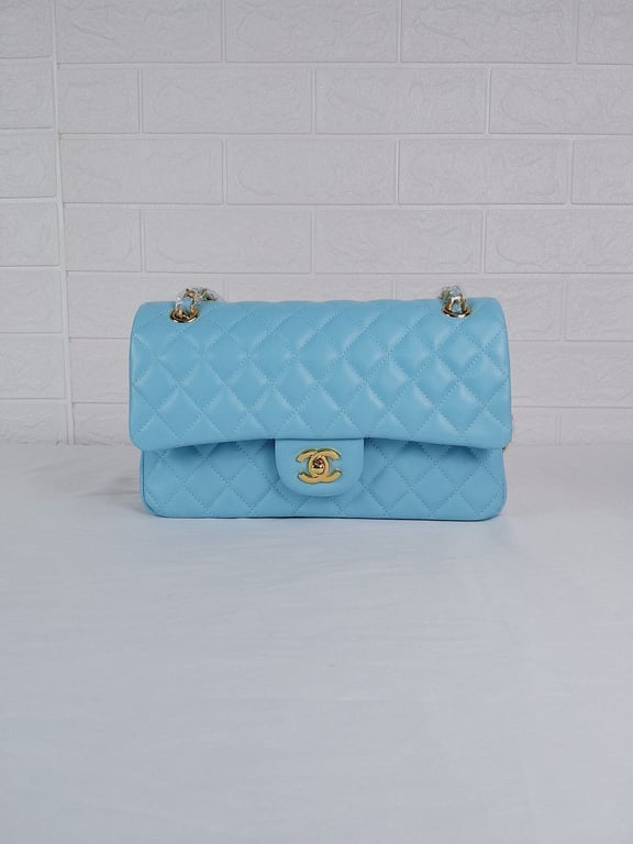 Anum Bags CHL CLASSIC MEDIUM LAMBSKIN FLAP BAG LIGHT BLUE GOLD 25CM