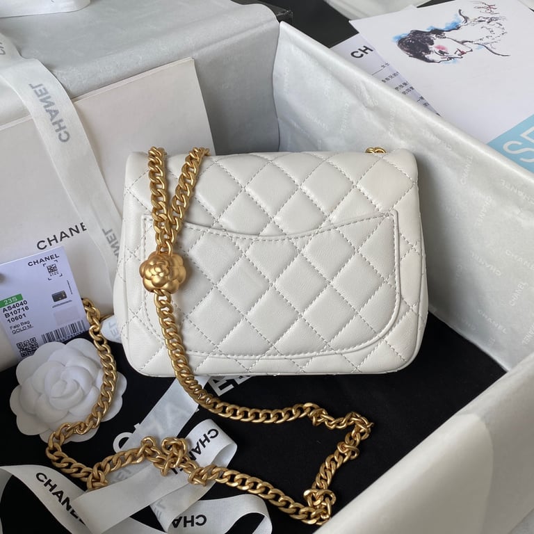 Anum Bags CHL WHITE RECTANGULAR MINI FLAP BAG 18CM