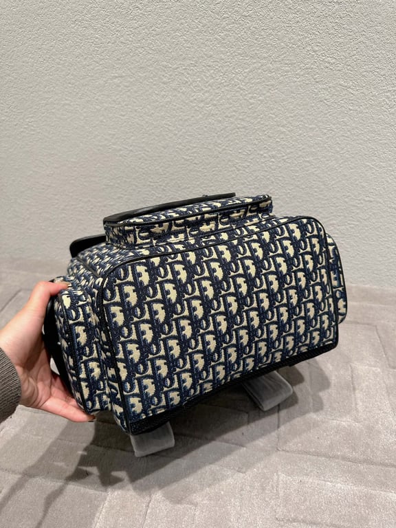 Ezyycart Bags DIR 40CM SADDLE OBLIQUE JACQUARD BLACK AND BEIGE GRAINED CALFSKIN