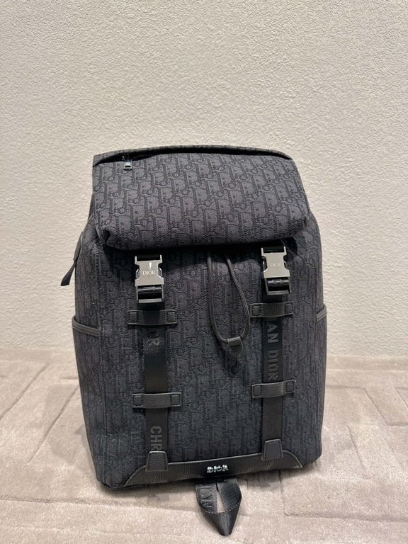 Anum Bags DIR 42CM EXPLORER BACKPACK BLACK OBLIQUE JACQUARD