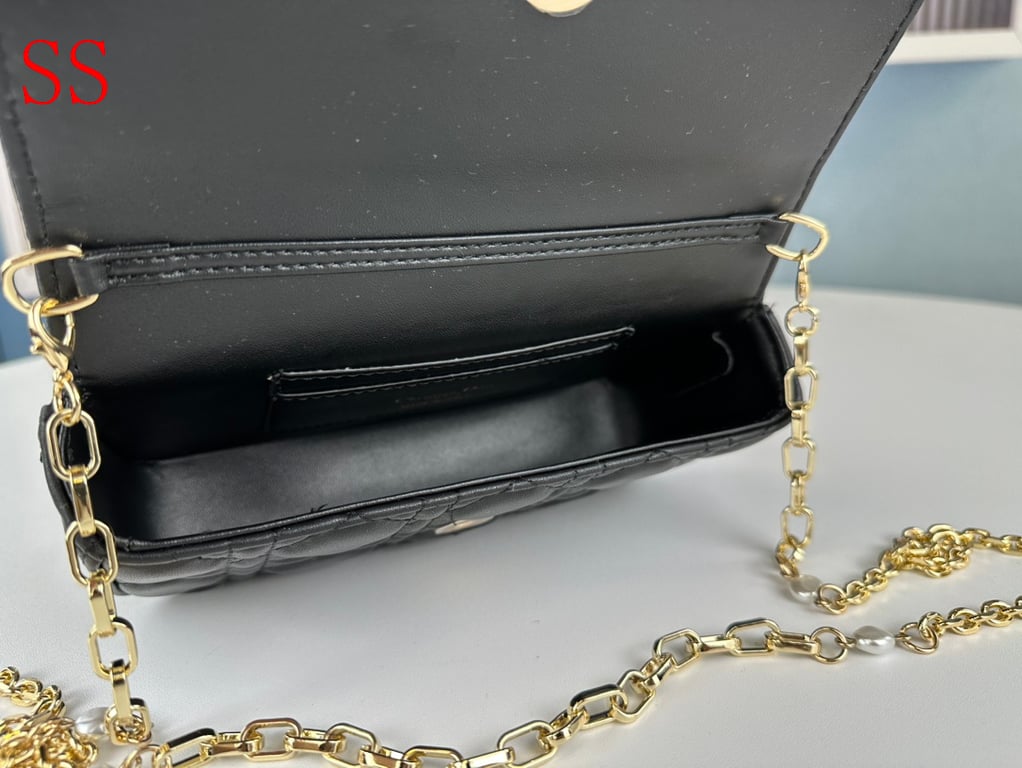 Ezyycart Bags DIR LADY DIR PHONE POUCH BLACK 19CM