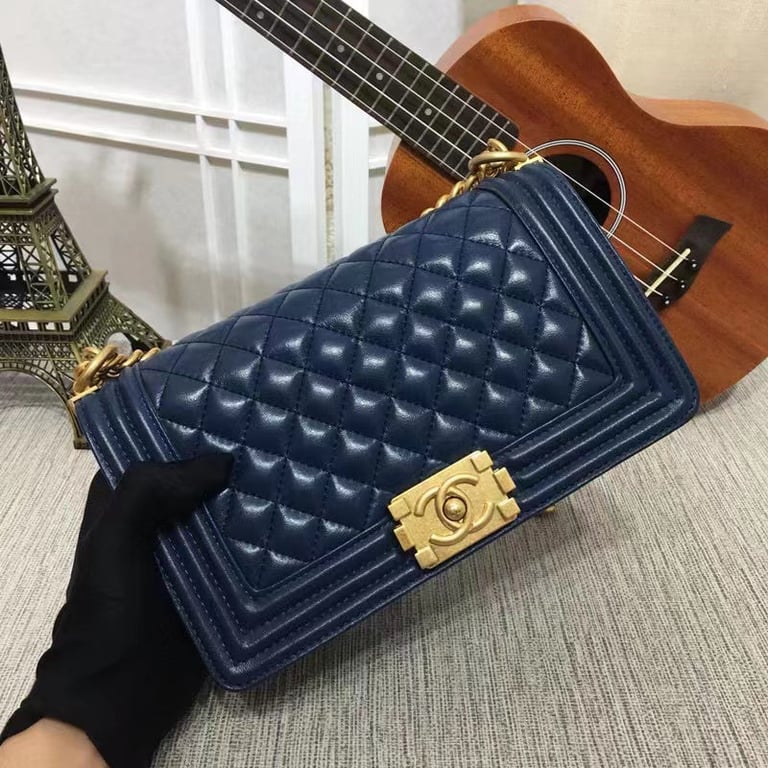 Anum Bags CHL CLASSIC BOY FLAP QUILTED LAMBSKIN SHOULDER BAG NAVY BLUE