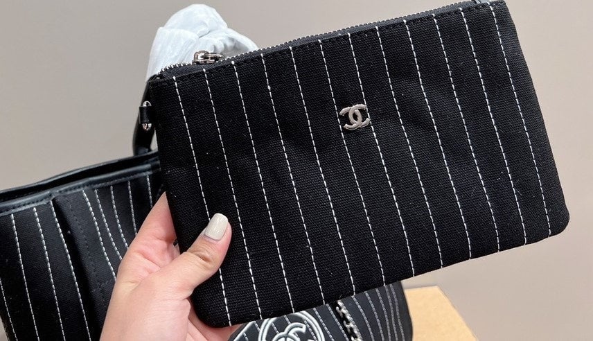 Anum Bags CHL 38CM BLACK WHITE LARGE SHOPPING BAG A66941 B10404 NN102
