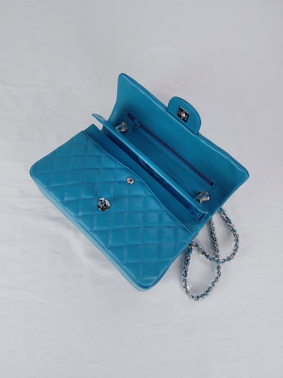 Anum Bags CHL CLASSIC MEDIUM LAMBSKIN FLAP BAG BLUE SILVER 25CM