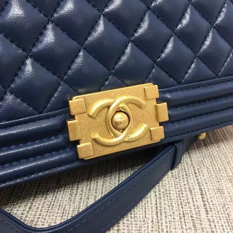 Anum Bags CHL CLASSIC BOY FLAP QUILTED LAMBSKIN SHOULDER BAG NAVY BLUE