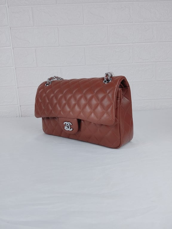 Anum Bags CHL CLASSIC MEDIUM LAMBSKIN FLAP BROWN AND SILVER 25CM