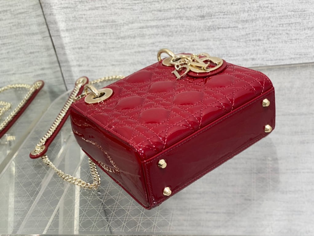 Ezyycart Bags DIR SMALL LADY CHERRY RED PATENT CANNAGE CALFSKIN 17CM