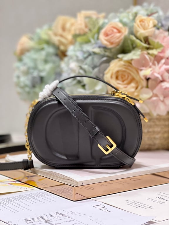 Ezyycart Bags DIR SIGNATURE OVAL CAMERA BAG BLACK CALFSKIN 18CM