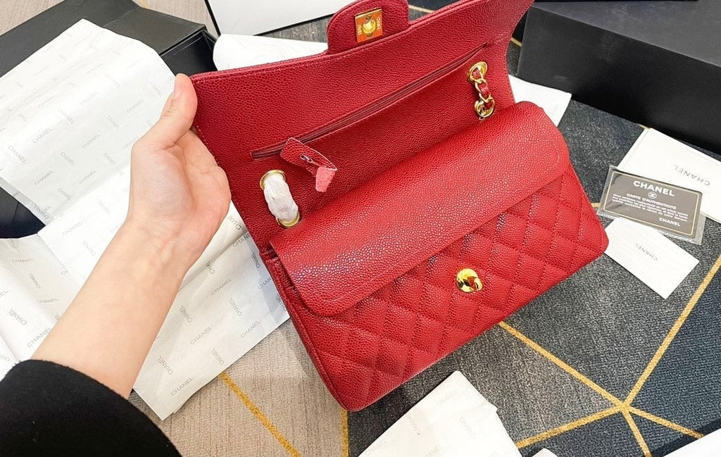 Anum Bags CHL CLASSIC SMALL FLAP BAG DARK RED CAVIAR 26CM