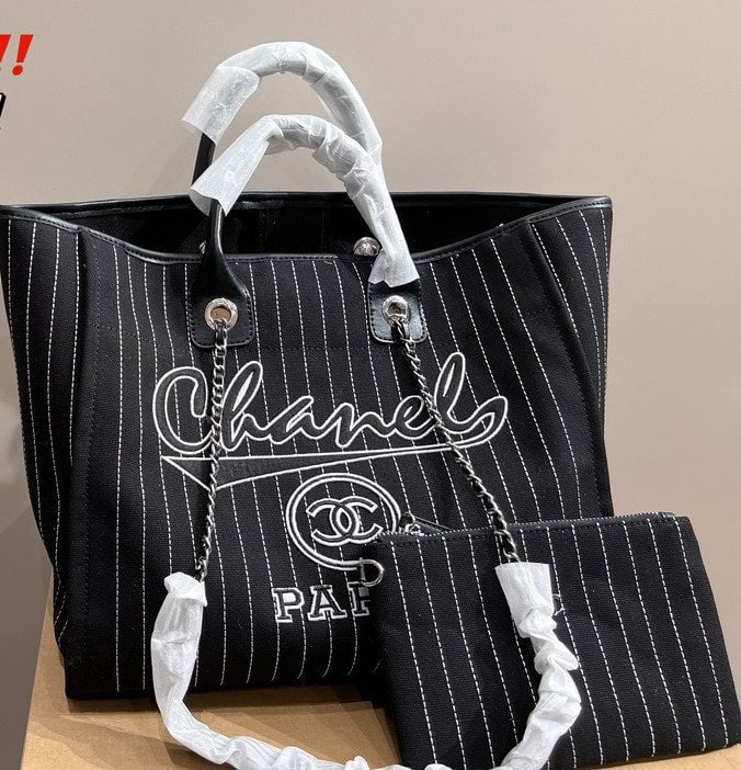 Anum Bags CHL 38CM BLACK WHITE LARGE SHOPPING BAG A66941 B10404 NN102