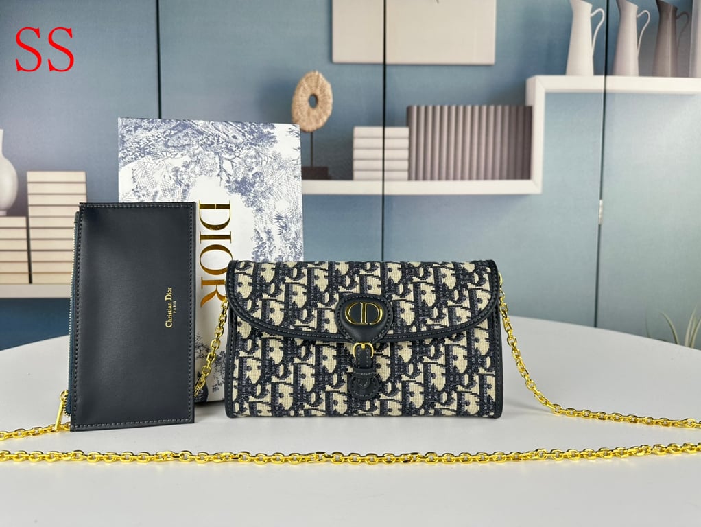 Anum Bags DIR BOBBY EAST WEST POUCH WITH CHAIN BLUE 22CM