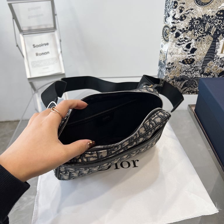 Ezyycart Bags DIR OBLIQUE JACQUARD BLACK AND BEIGE BELT BAG 24CM HIGH QUALITY