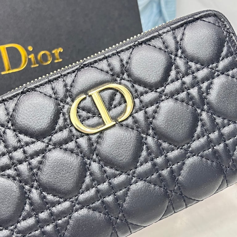 Ezyycart Bags dir CARO VOYAGEUR WALLET BLACK 19CM S5038UWHC_M900