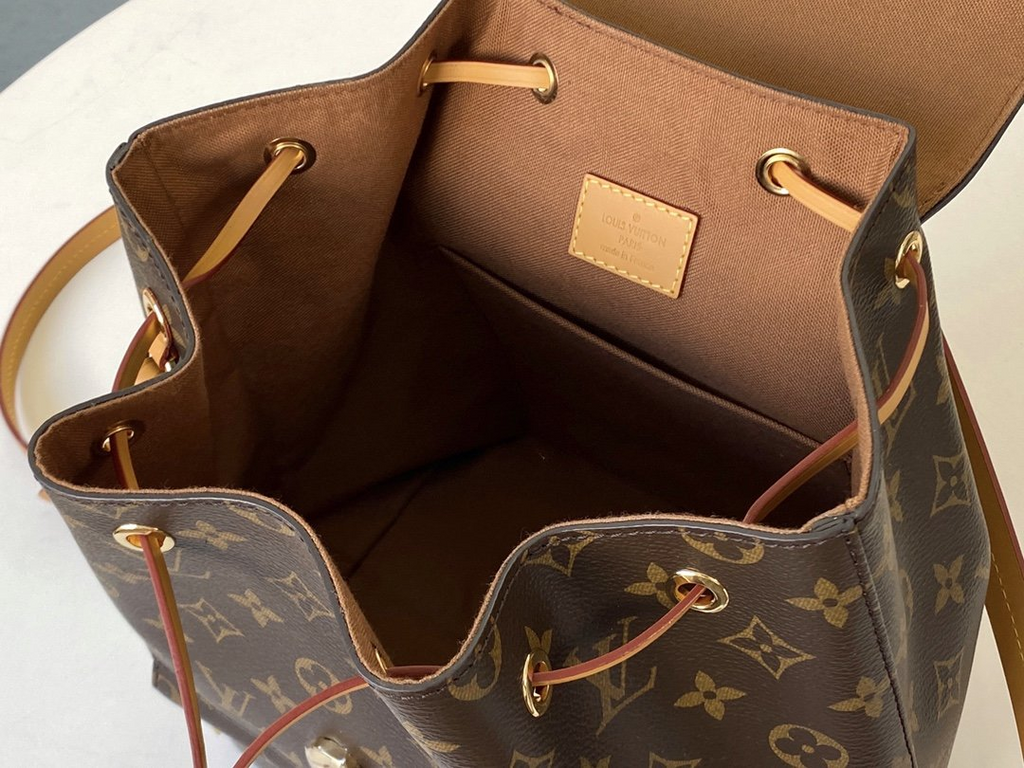 Anum Bags Elite Carryalls
