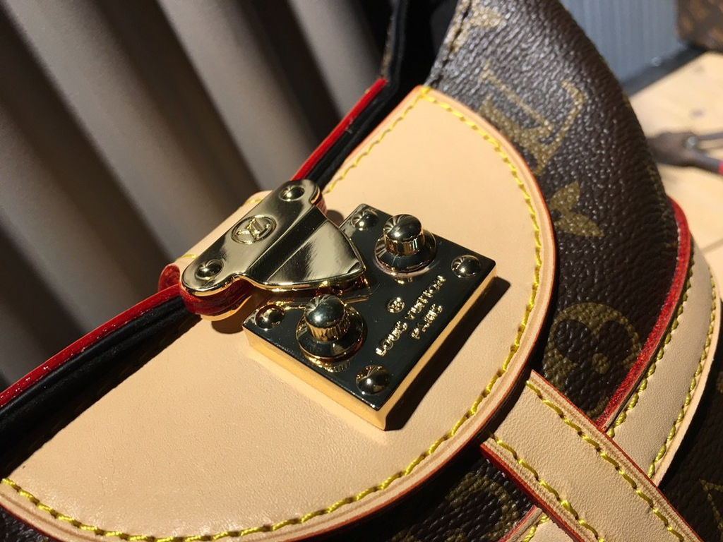 Anum Bags Elite Carryalls